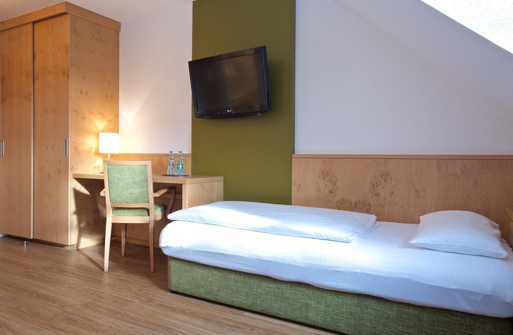 Hotel Zur Muehle Ismaning Eksteriør billede
